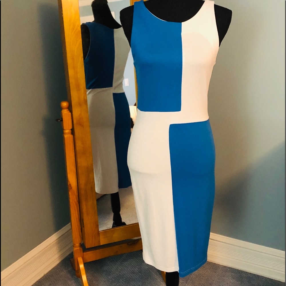Sleeveless color block dress